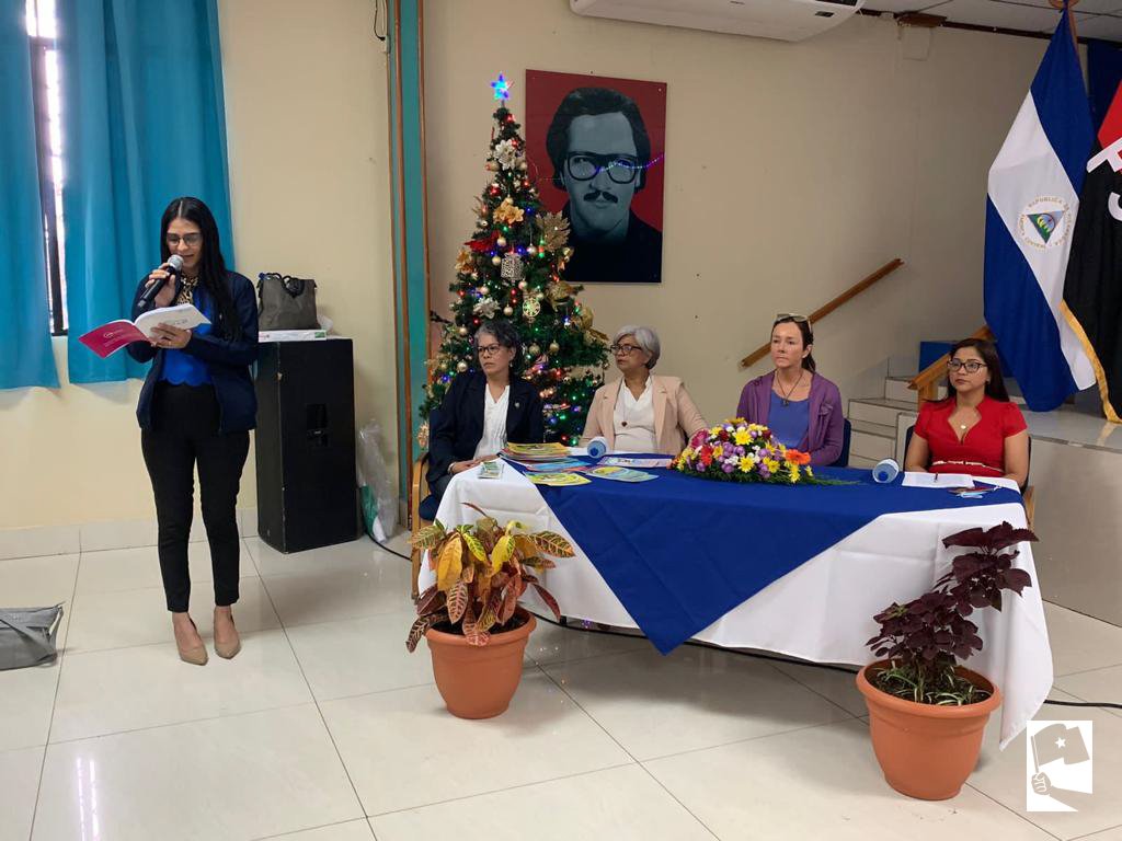 LaLuchaSigue79's tweet photo. #Nicaragua | En el Centro Tecnológico Pedro Aráuz Palacios del Departamento de Granada, realizaron taller, sobre "El Arte y la Literatura como Herramienta de Aprendizaje en Educación Inicial" como parte del III Festival Nacional de Publicaciones Educativas 2022, #IndiceNicaragua https://t.co/cYNN0zZVvp