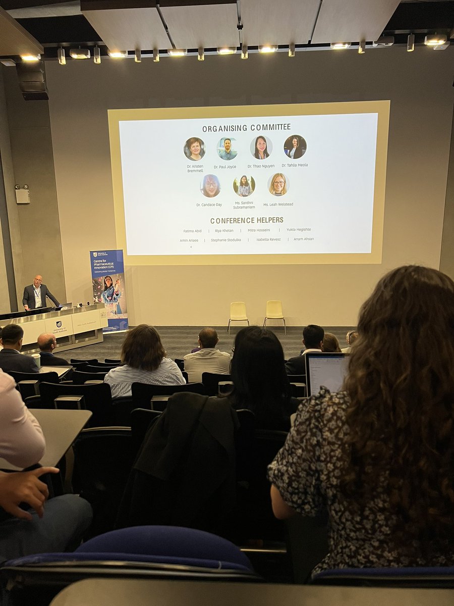 DDA 2022 officially underway with our group leader kicking it off alongside the co-support of many of our group members. To two successful days of DDA 🧬🔬#DDA2022
