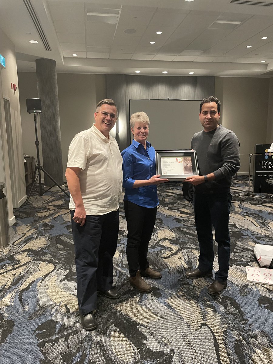 Congratulations to <a href="/Sharon_terBeek/">Sharon ter Beek</a> from <a href="/AAFC_Canada/">AAFC Canada</a> on her 35 years of service. Thank you for all your hard work with the barley breeding program! 🏆🌾