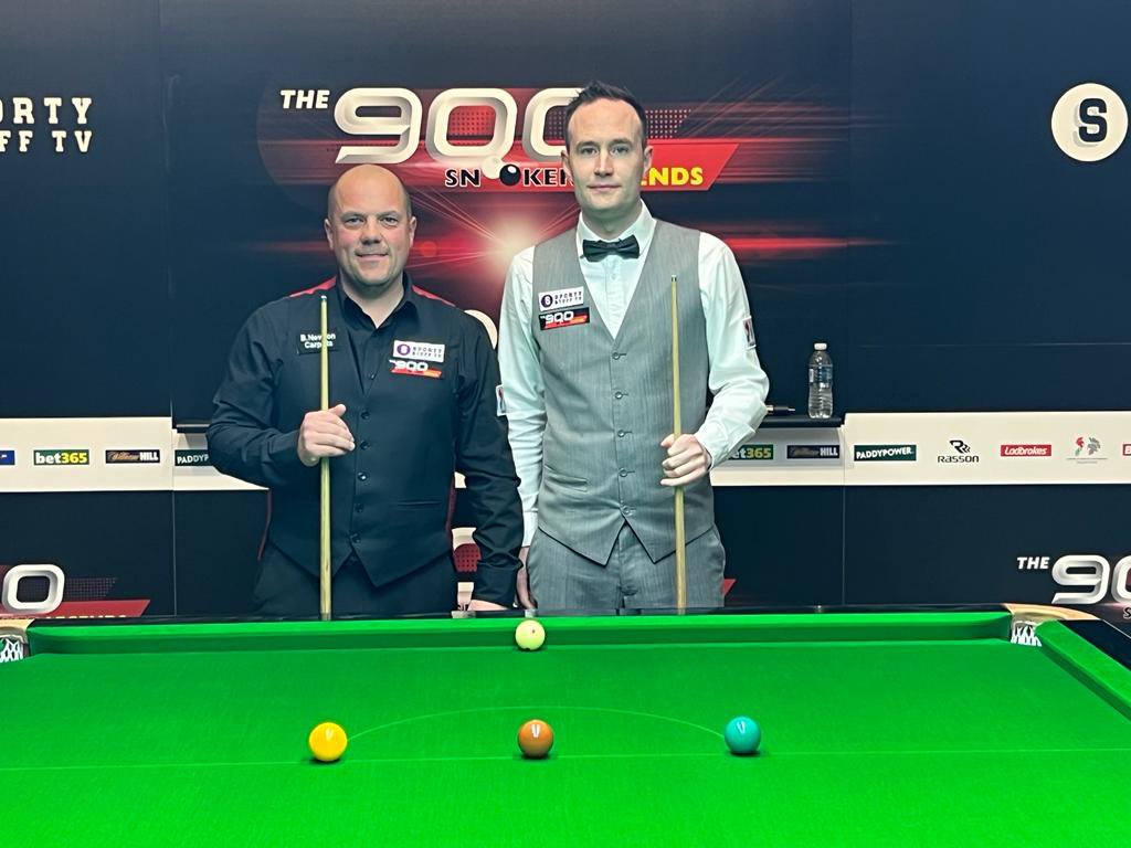 Snookerlegends's tweet photo. This is it! FINAL TIME!
It all comes down to this one last frame
@tv_sporty
#Snooker900 https://t.co/8s0rNogCKc