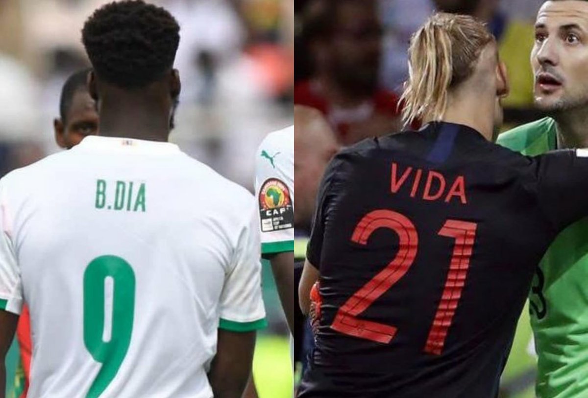 pump_okLaly's tweet photo. Eu bem cedinho no zap zap dela: https://t.co/xk0zljHJXt