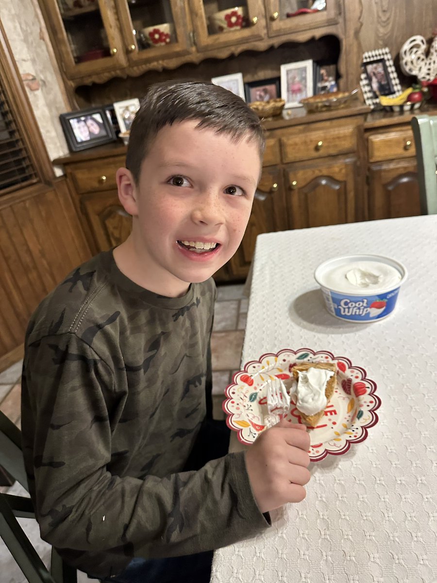 TXCoachWhit's tweet photo. Round 🥧🥧 #piecount https://t.co/B7z2B1Hvd3