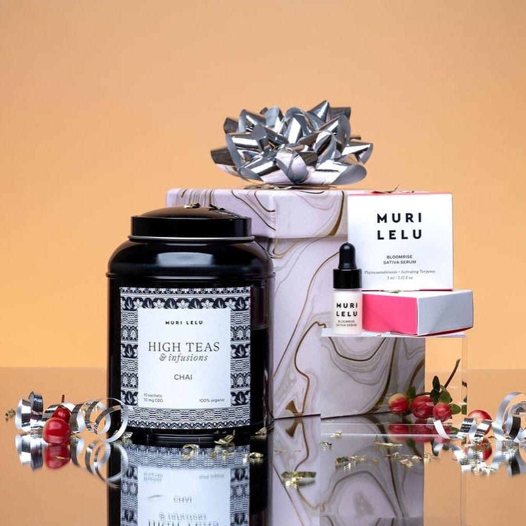 IBelizeit's tweet photo. No compromises necessary on this one:
This week,shop the FullFlowerRitual for $87.50 (regularly $125), the only time this yr it’ll be available at this price. Trust us when we say it won’t be here for long.

#MuriLelu #SubversiveSkincare #MadeByFlower #HolidayGifts #SkincareGifts https://t.co/s3A6rLTtjz