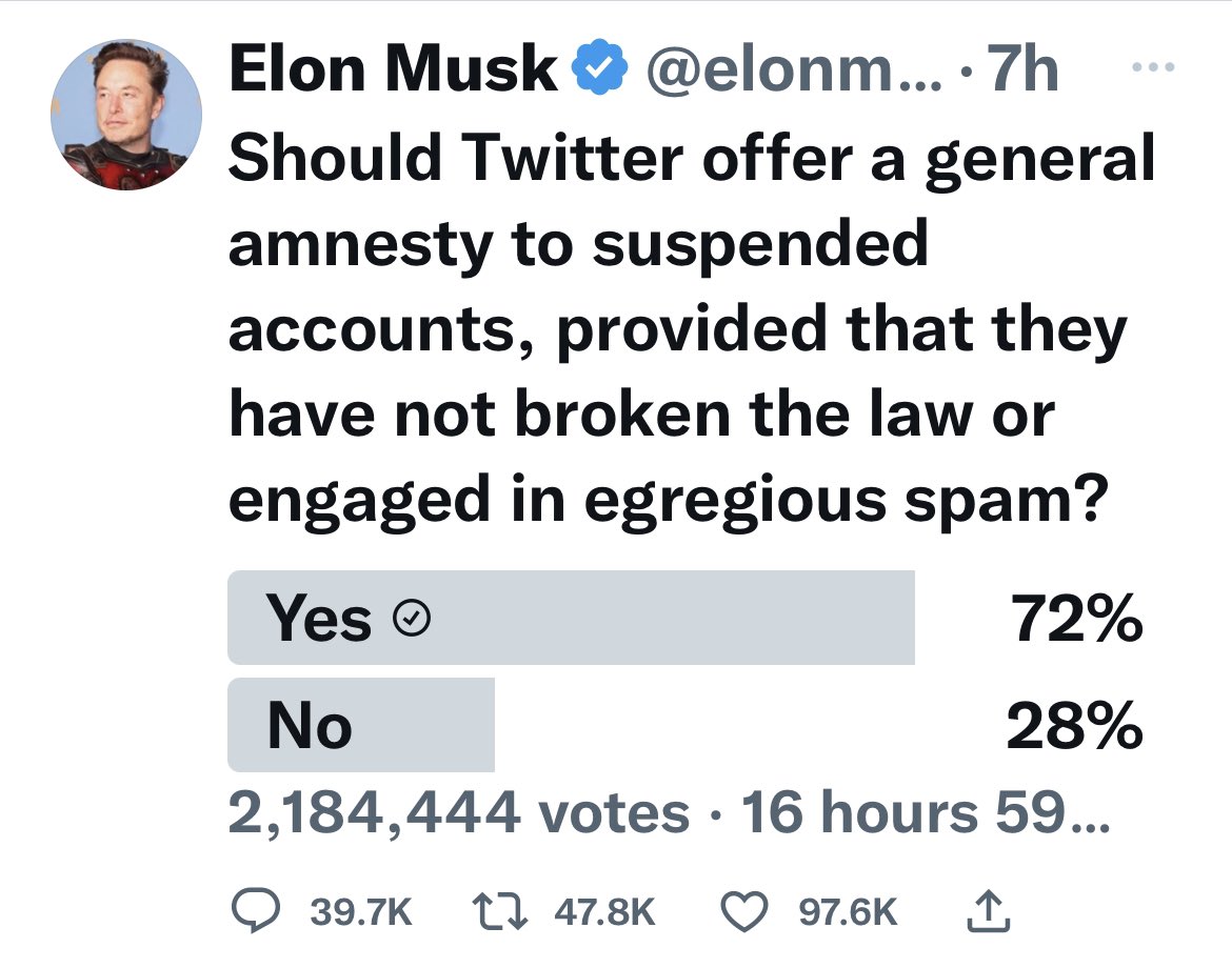 RicoRic30563203's tweet photo. Will @elonmusk be the early Santa Claus? #SantaMusk #OpenTheTwitterBorder๐ @davidwebbshow @Shem_Infinite https://t.co/clBtUOCOr4