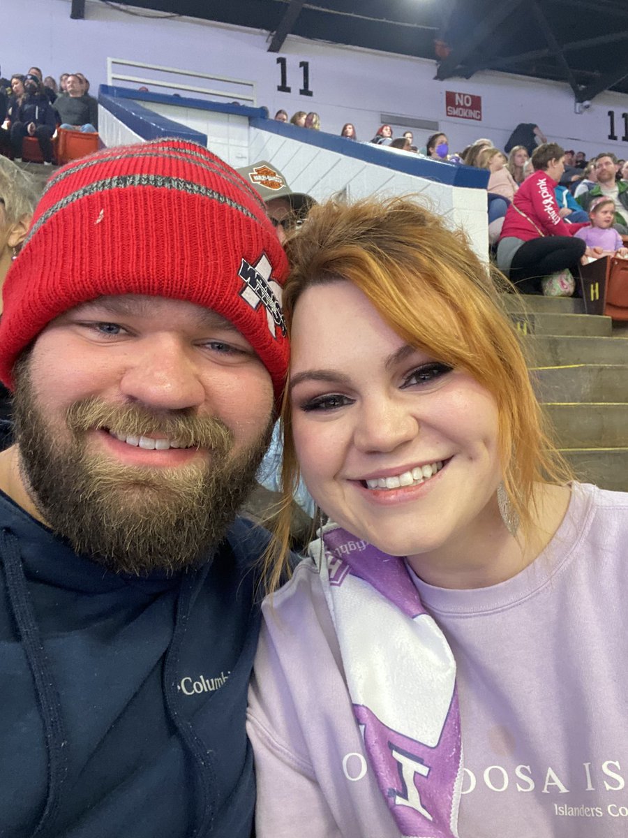 Taylor7696's tweet photo. #kwingsphoto https://t.co/LtU7lFqNWa