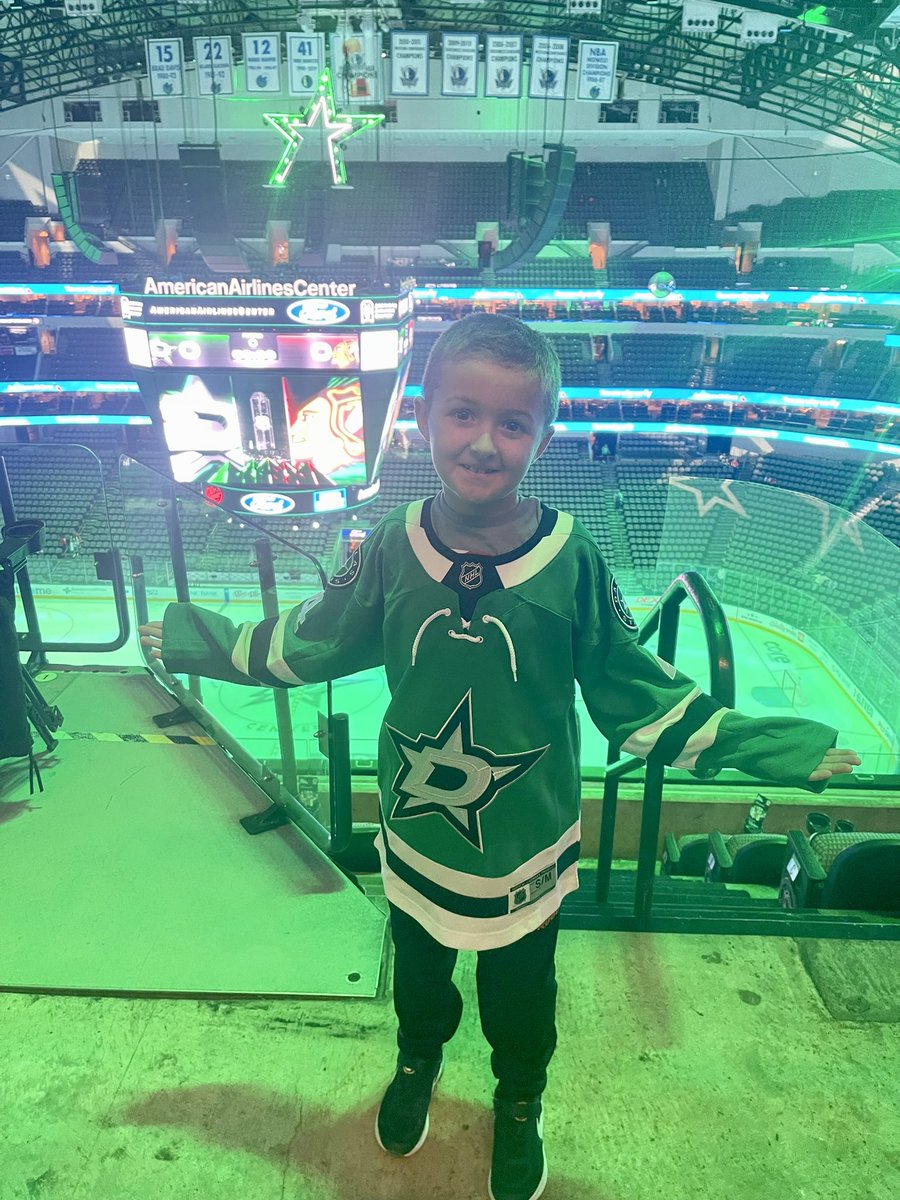 hamarman7's tweet photo. Let’s go Stars! 
#TexasHockey https://t.co/PCJGQOtlPO