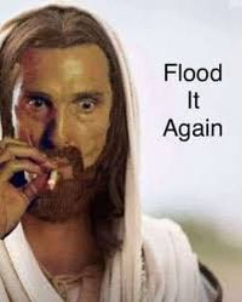 MeAloneInMyMind's tweet photo. Me after seeing why #thiccsgiving was trending on Twitter before Thanksgiving. https://t.co/ZDj9pWbEZP