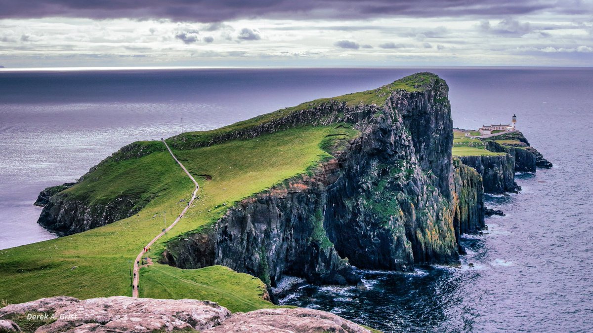 Scottish_Banner's tweet photo. The tip of #Skye at the #NeistPointLighthouse.
Derek A Grist @gristdezza
https://t.co/OaUU84fMZp
#IsleofSkye #Scotland #ScottishBanner #ScotlandISCalling #Lighthouse #LoveScotland #LoveSkye #BeautifulScotland https://t.co/oJfQ9aICsD