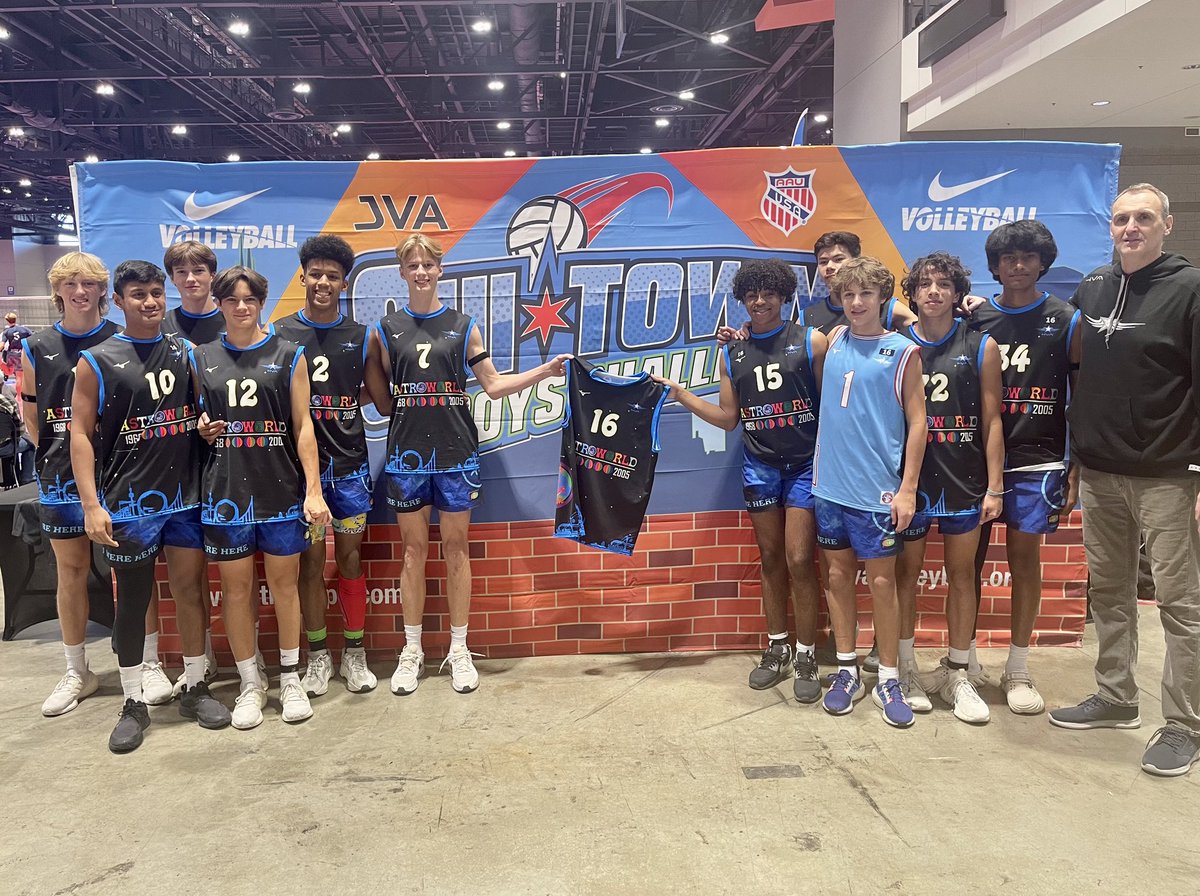 Myles___Jordan's tweet image. Missed but never forgotten. We honor you every time we step on the court. #LLCT