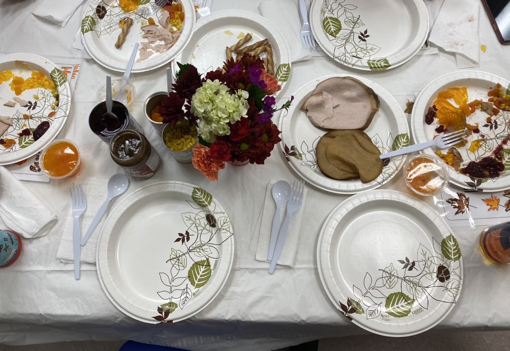 andreaverios's tweet photo. This Thanksgiving Eve, I’m incredibly grateful for my place in Room 208… I am blessed to be co-teaching with THE best team @mrizzo813 @shitaladani maryannk #lovecomesfirst #wedoamazingthings #somuchtobethankfulfor #proud2bnhpgcp https://t.co/2SgXaZ2fhb