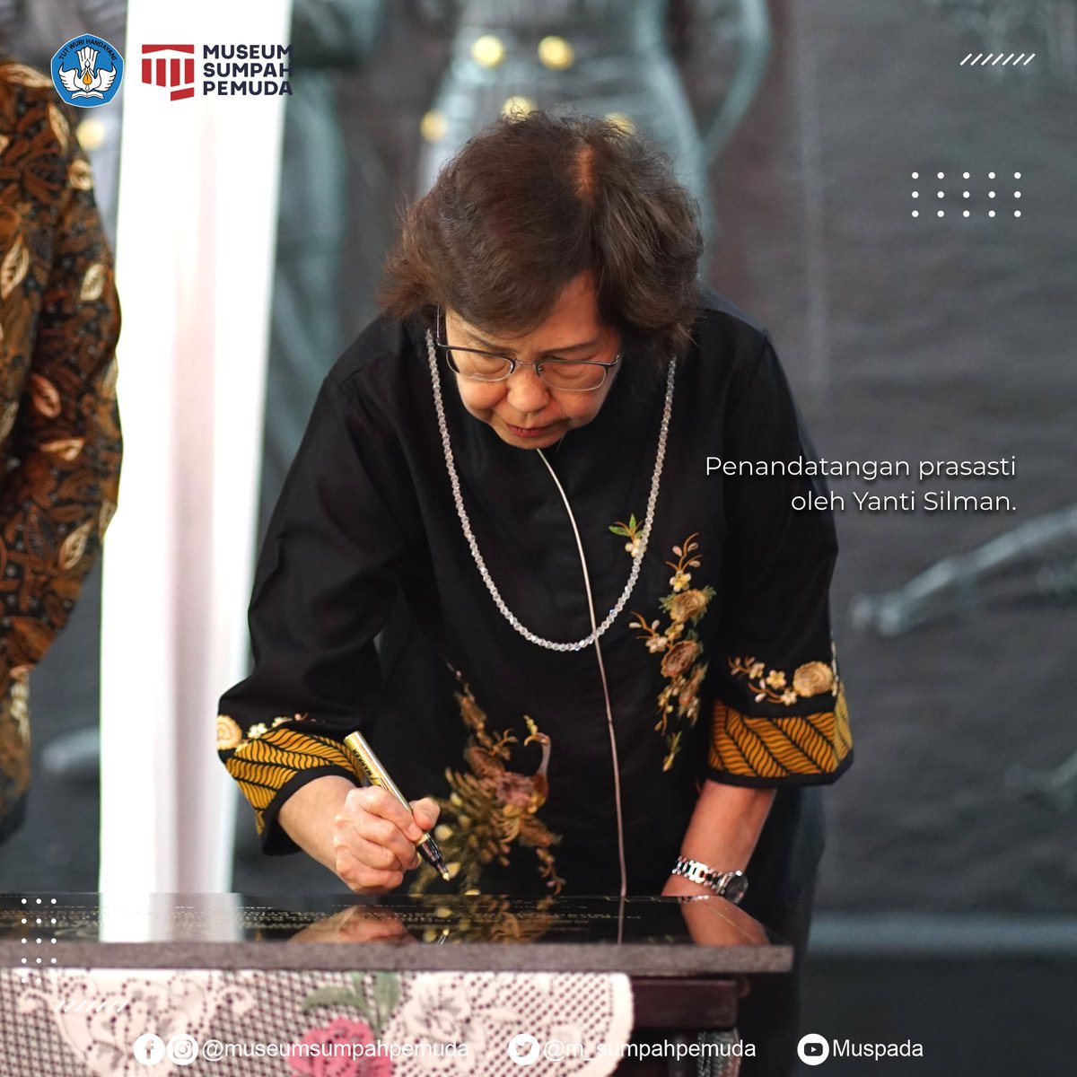 Selasa, 22 November 2022 dilakukan penandatangan prasasti hibah gedung dan lahan Museum Sumpah Pemuda di Museum Sumpah Pemuda.

Prasasti ditandatangani oleh Hilmar Farid, Ph.D. selaku Direktur Jenderal Kebudayaan &amp; Yanti Silman sebagai ahli waris dari keluarga Sie Kong Lian.