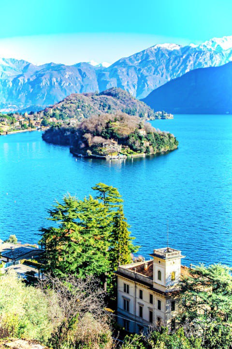 Como town is the main settlement around the lake.

Read more 👉 lttr.ai/5CY6

#LakeComoThings #AmazingAttractions #Worldwidetraveltips #Traveltips #Travel #LakeComoThingsToDo #LakeComoAmazingItalianGem #FineDiningRestaurant #ZocaDeLOli #LagoDiComo