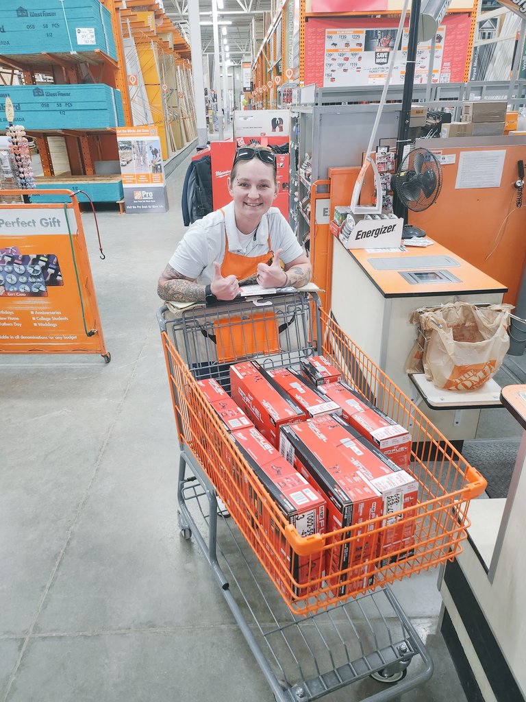 Patricia (@patrici00012390) on Twitter photo Great job on this $1800.00 Recovery D.J. <a href="/DJ_Lawson_/">Dj</a>
2nd recovery in 2 weeks your on fire
Let's beware and pay a little more attention in our aisles.
"Tis the Season"
<a href="/BethRoyHD/">Beth Roy</a> <a href="/abe_assa/">Abe Assa</a>
@SharonMHurley <a href="/jenniferk0205/">Jennifer Stephens</a>
<a href="/EAlvarez_00/">Elizabeth</a> <a href="/Manny_CubFan/">manuel romero</a> Great job on this $1800.00 Recovery D.J. <a href="/DJ_Lawson_/">Dj</a>
2nd recovery in 2 weeks your on fire
Let's beware and pay a little more attention in our aisles.
"Tis the Season"
<a href="/BethRoyHD/">Beth Roy</a> <a href="/abe_assa/">Abe Assa</a>
@SharonMHurley <a href="/jenniferk0205/">Jennifer Stephens</a>
<a href="/EAlvarez_00/">Elizabeth</a> <a href="/Manny_CubFan/">manuel romero</a>