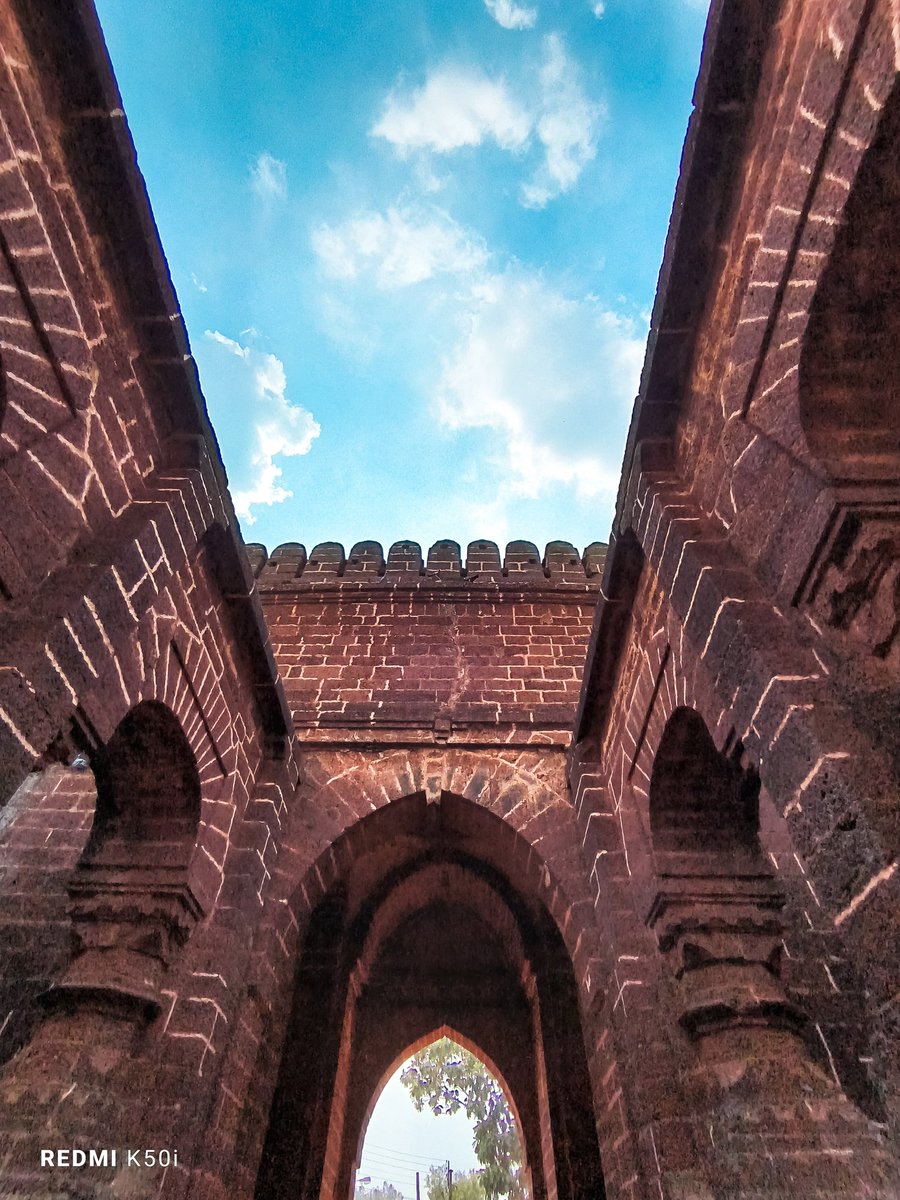 Parthac121's tweet photo. A symmetry so beautiful. 🥺

Shot on #RedmiK50i

#InPartnershipWithRedmi #ShotOnRedmi @redmiindia

@sandeep9sarma @RoyNeelanjan @manukumarjain https://t.co/XzaMC5YWbr