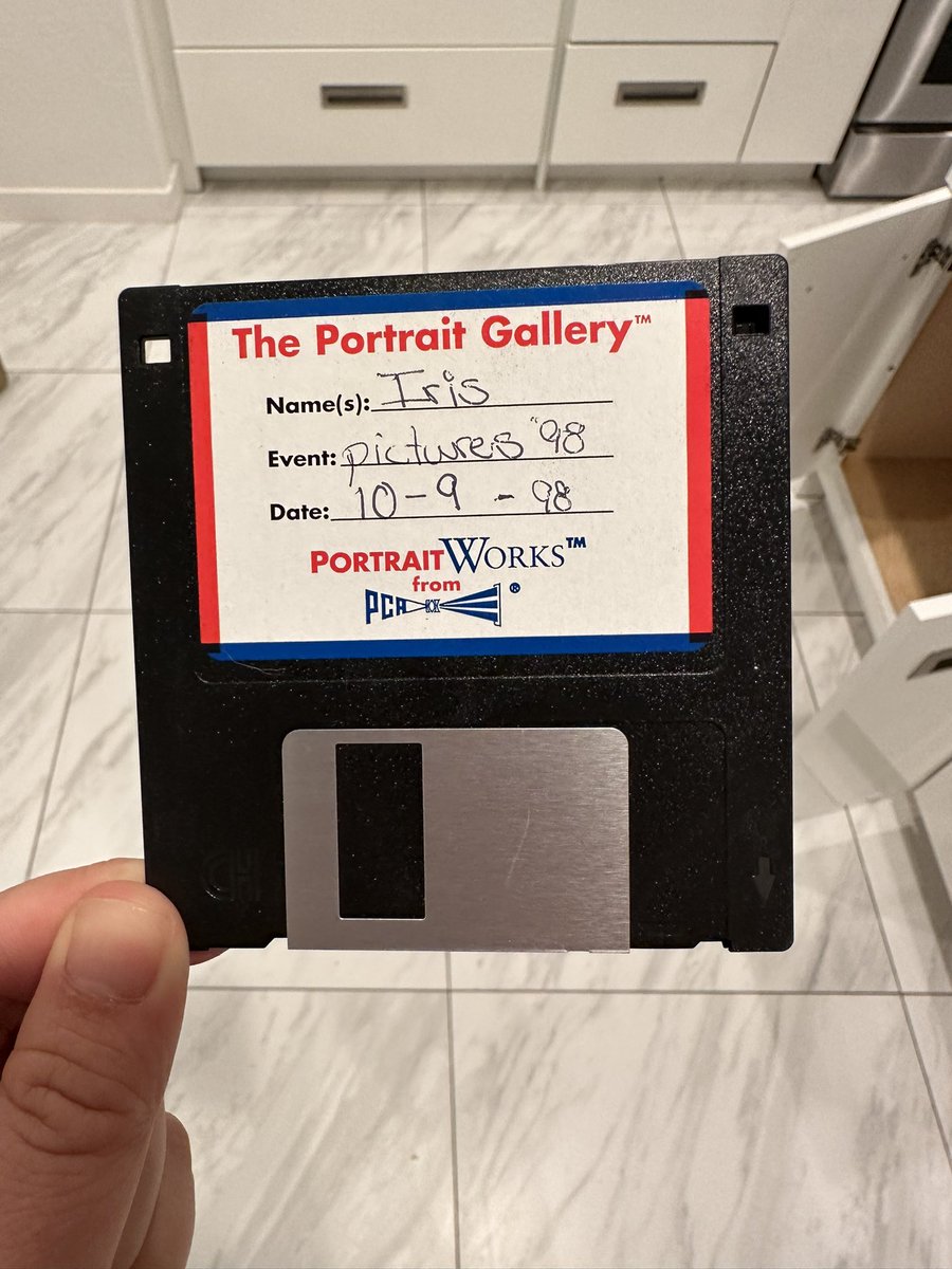 Bertrand Fan tweet media