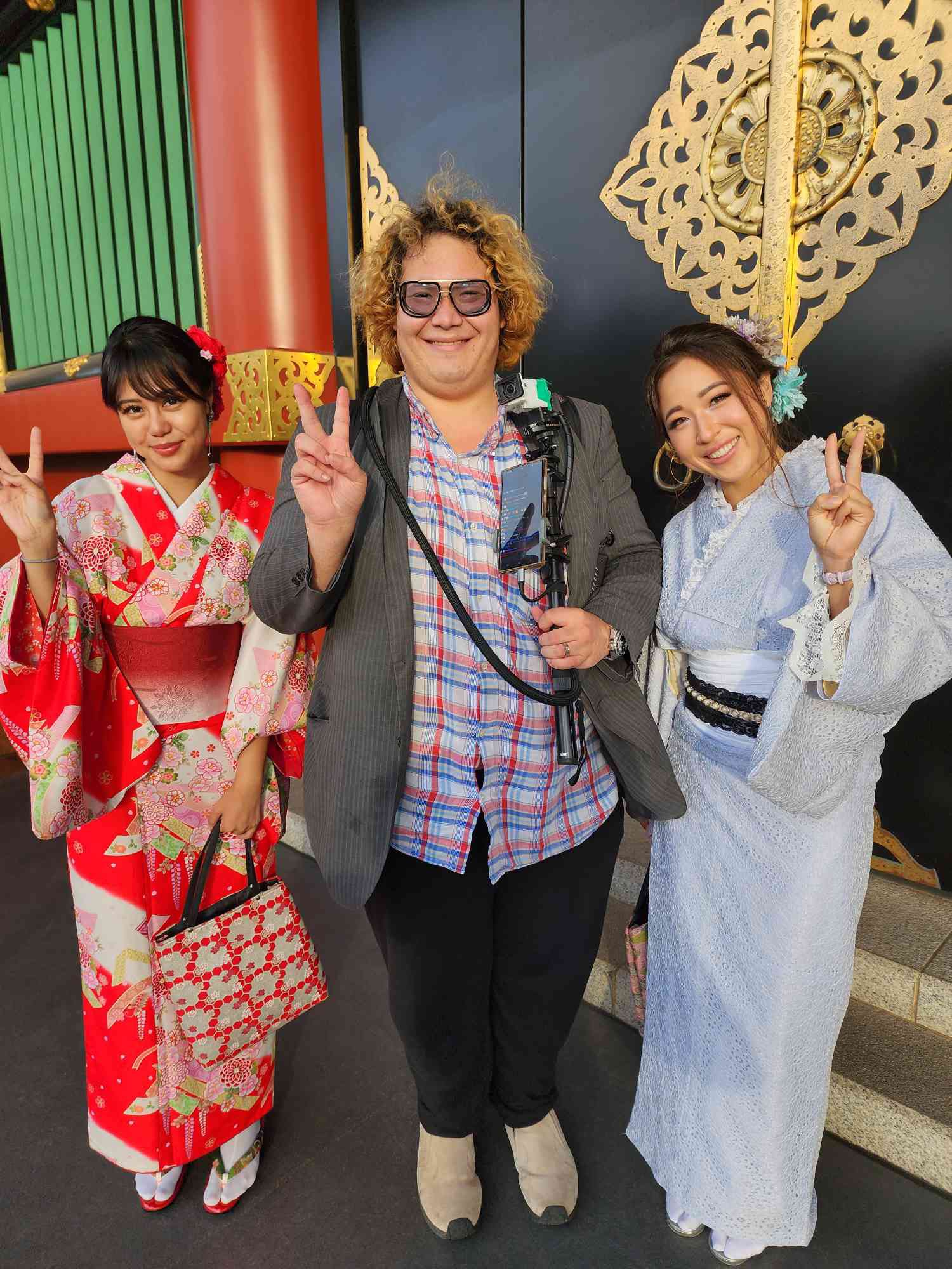 ProperPeach 🍑 on Twitter: "LIVE ON @CashMeowLIVE 's CHANNEL https://t