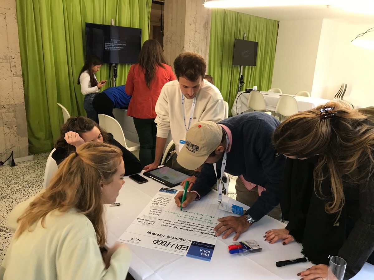 RebeccaZitoun's tweet photo. I am so excited to be here at #Hack4Oceans to offer my expertise to heaps of passionate and inspiring young ocean stewards from all over Europe. https://t.co/vU9KcQuhdg
