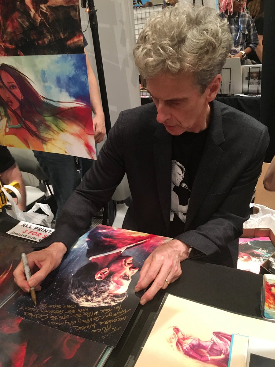 alicexz's tweet photo. 2017 was a hard year for me. I barely made it to NYCC—had been hospitalized for severe depression, was crying all the time, etc. So when Peter Capaldi surprised me at my table it felt like the real Doctor had somehow heard me, and cared… I’ll truly never forget it. #DoctorWhoDay https://t.co/d6Ut5ObgI5