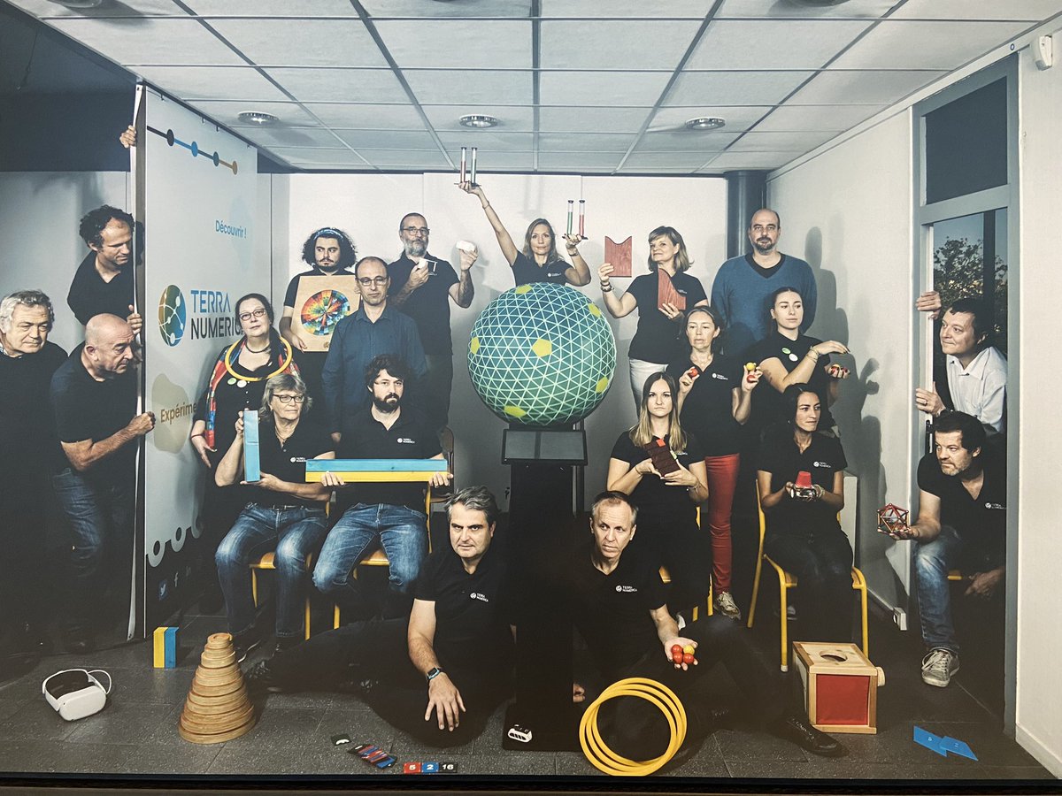 lalifou's tweet photo. Terra Numerica avec le maillage #dynamico. en avant première de la 2e journée des #JSI2022 @Inria ⚽️🌍 https://t.co/ZacG5iTJKK