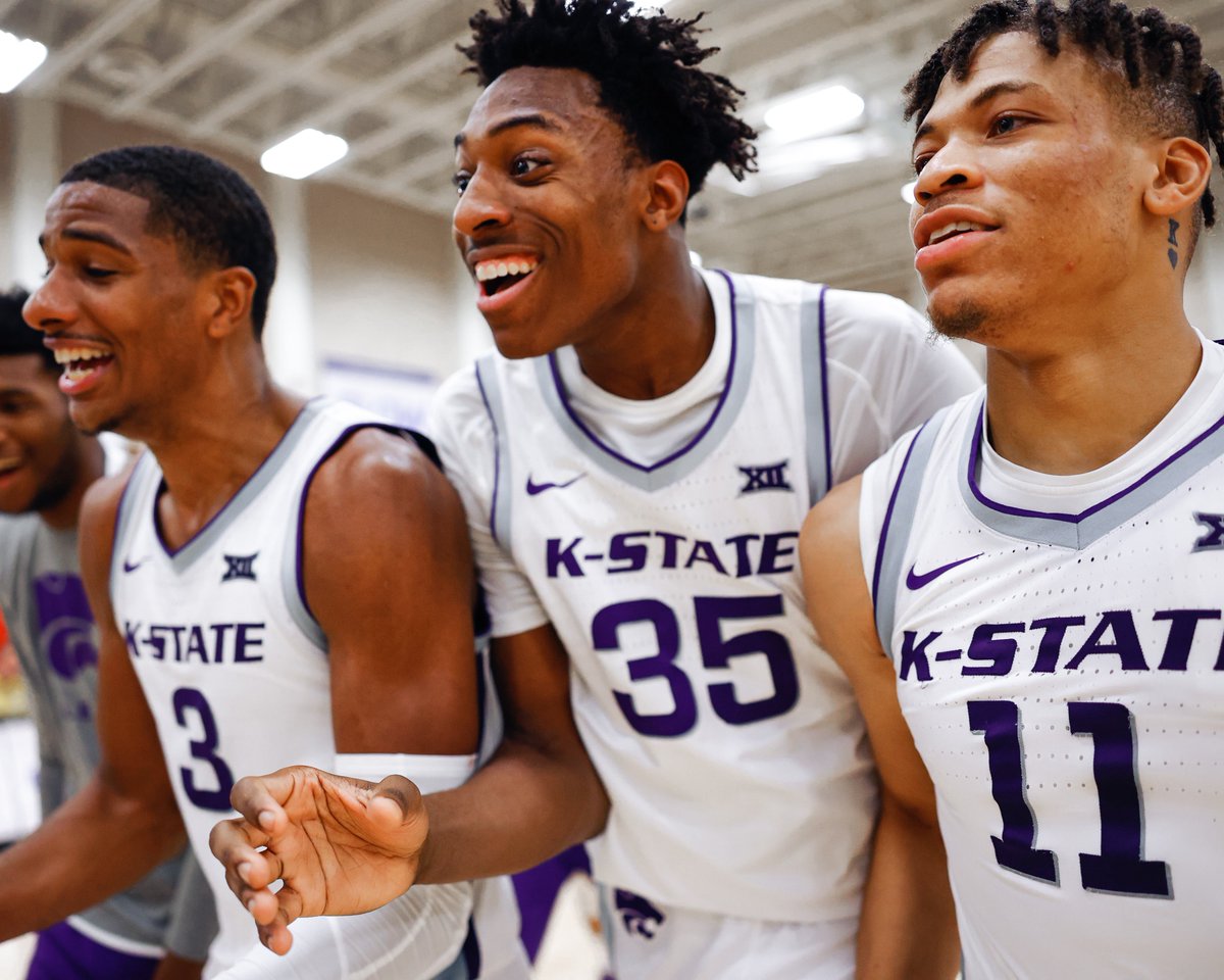 KStateMBB's tweet photo. KANSAS FREAKING STATE https://t.co/GA6pZBETXn
