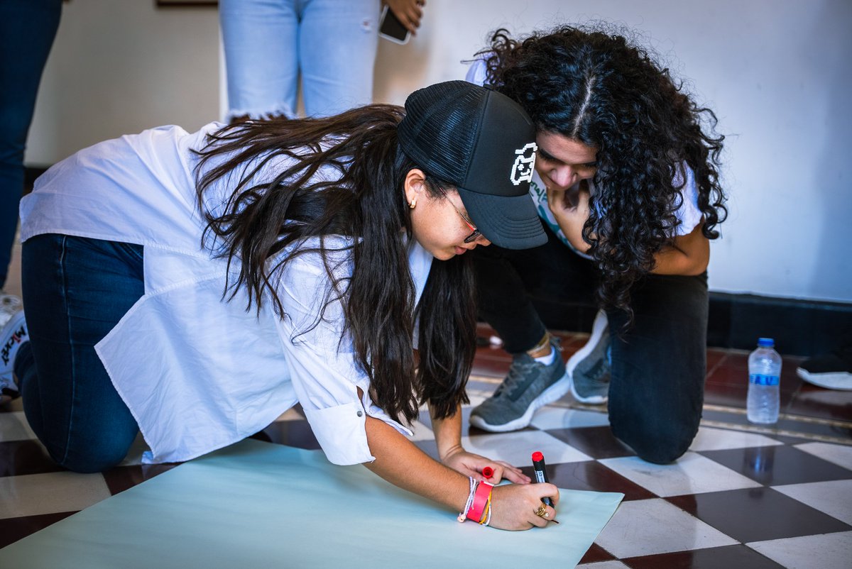 jormon26's tweet photo. #FundaciónCorona y #Botnar, con #DiseñoPúblico escogieron a Barranquilla para la iniciativa de cocrear una agenda que responda a las necesidades y prioridades de la juventud: #NuestraBarranquilla, con el fin de impulsar el rol de los jóvenes. https://t.co/SUIUFD34mh