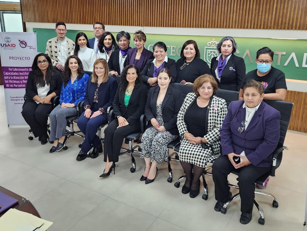 GougesAc's tweet image. Firma de Convenio de colaboración entre la  Coordinación Feminista Olimpia de Gouges y @AyuntamientoZac, para la realización del proyecto denominado “Fortalecimiento de Capacidades Institucionales para la Atención Integral de las Víctimas y reeducación de las Personas Agresoras”.