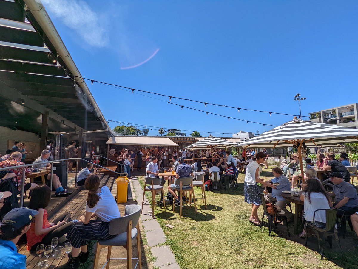 Yu Heng Lau (@yuhenglau) on Twitter photo Perfect weather at Camperdown Commons for our <a href="/SydneyChemistry/">Sydney Chemistry</a> end of year party, so nice to be able to celebrate together as a school for the first time in three years! Perfect weather at Camperdown Commons for our <a href="/SydneyChemistry/">Sydney Chemistry</a> end of year party, so nice to be able to celebrate together as a school for the first time in three years!
