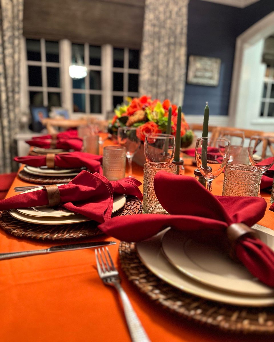 NYGoodEvents's tweet photo. Very intimate warm #thanksgiving preset, to complement the occasion. #Simplicity. 

𝙉𝙔🍸𝙂𝙤𝙤𝙙 𝙀𝙫𝙚𝙣𝙩𝙨, 𝙈𝙖𝙠𝙞𝙣𝙜 𝙀𝙫𝙚𝙧𝙮 𝙀𝙫𝙚𝙣𝙩, 𝘼 𝓖𝕠𝕠𝕕🍸𝓔𝕧𝕖𝕟𝕥. 

#nygoodevents #goodevents🍸#hospitalityhustler 🫡 #passionmakesaperfectplanner 
@elitetentpartyrental https://t.co/GmfRDHKBpD