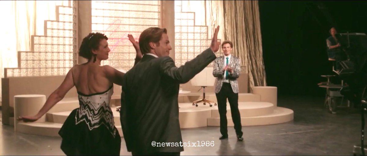 newsatsix1986's tweet photo. Friends, we’re getting a variety talk show! The guy’s name looks like it’s going to be Gerry.
Look at our two! Smashing stars now!!! 😭😍💖🌟
They were asked about WEDDING PLANS!!! 😱
#HelenNorville #AnnaTorv #DaleJennings #SamReid #TheNewsreader #ABCUpfronts https://t.co/TE0lADywU8
