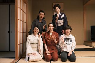 StereoSound_pub's tweet photo. 『天間荘の三姉妹』のこころ震える音楽は、北村龍平監督と松本晃彦さんという盟友だからこそ生まれた成果だ。玉置浩二さんと絢香さんとの主題歌作りの驚きの顛末も！（後） https://t.co/K8ruTURP11 https://t.co/knhREkaQ1W