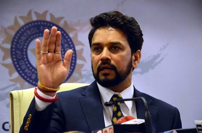 BCCI में <a href="/ShuklaRajiv/">Rajeev Shukla</a> <a href="/JayShah/">Jay Shah</a> <a href="/RaviShastriOfc/">Ravi Shastri</a> <a href="/ianuragthakur/">Anurag Thakur</a> जैसे लोग बैठते हैं। अरबों की कमाई वाली जगह है। अगर इनमें देशहित का ख़्याल होता तो बेस्ट टीम चुनते जो देश का सम्मान बढ़ाते। ये जातिवाद करने में लगे हैं। सूर्य कुमार यादव बाहर क्यों? #Casteist_BCCI