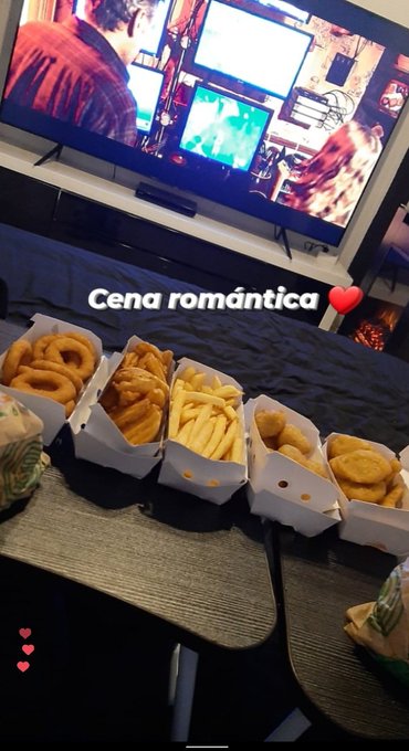 La dieta &hearts;️ https://t.co/D4yOSGKx0K