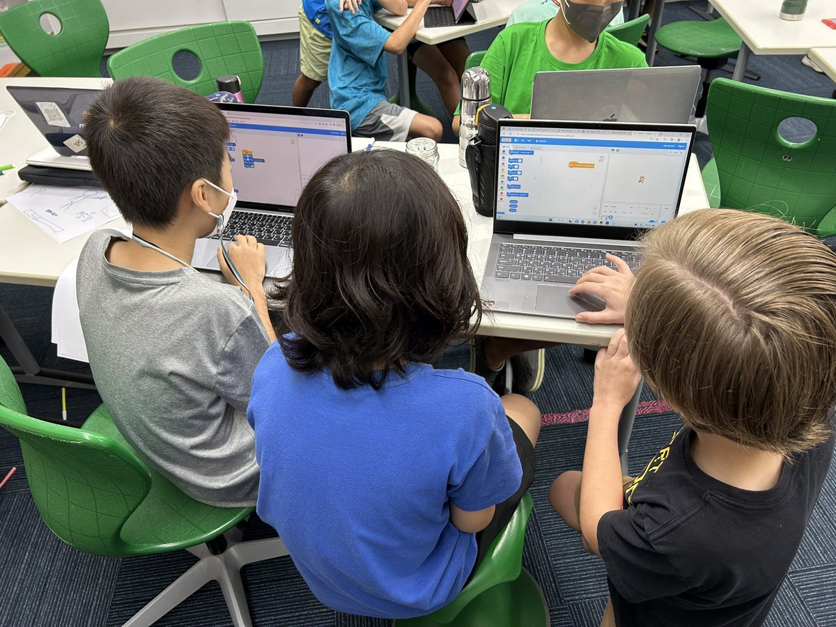 AISCTechnology's tweet photo. Students exploring the Scratch App to learn how to shrink their character as they design their own video game @bigfatphoenix #AISCElementary https://t.co/2Dd9NqjoDE