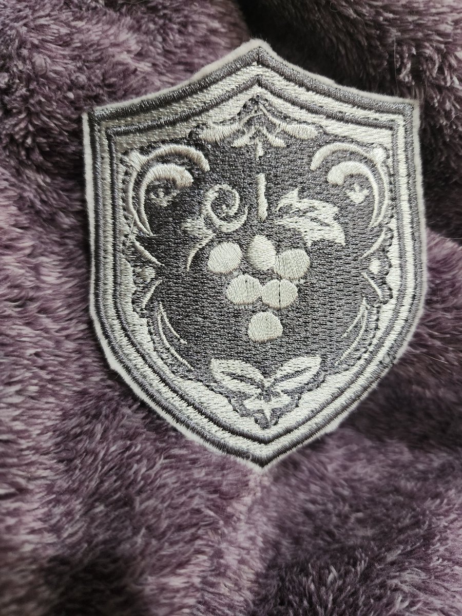 AcaiSkul's tweet photo. Uva patch done!
#pokemon #PokemonScarletViolet #PokemonViolet https://t.co/M2W5O1VKRP