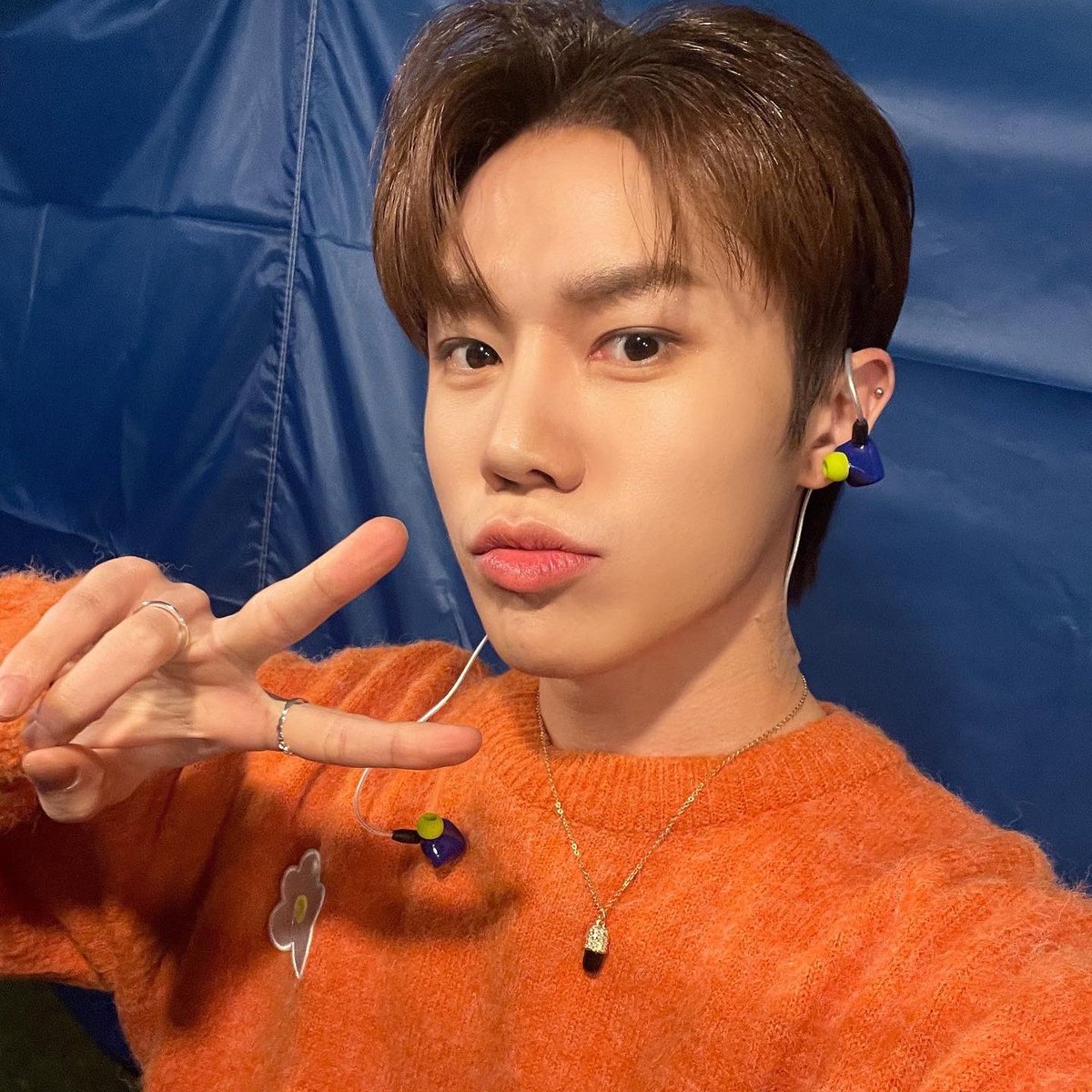 nugukgroups's tweet photo. :¨·.·¨: 
 `·..♡⃗  luo from dignity ˎˊ˗
@dignity_members
 #dignity #luo #존엄 #루오 #nugubgs https://t.co/z1KOLocEB1