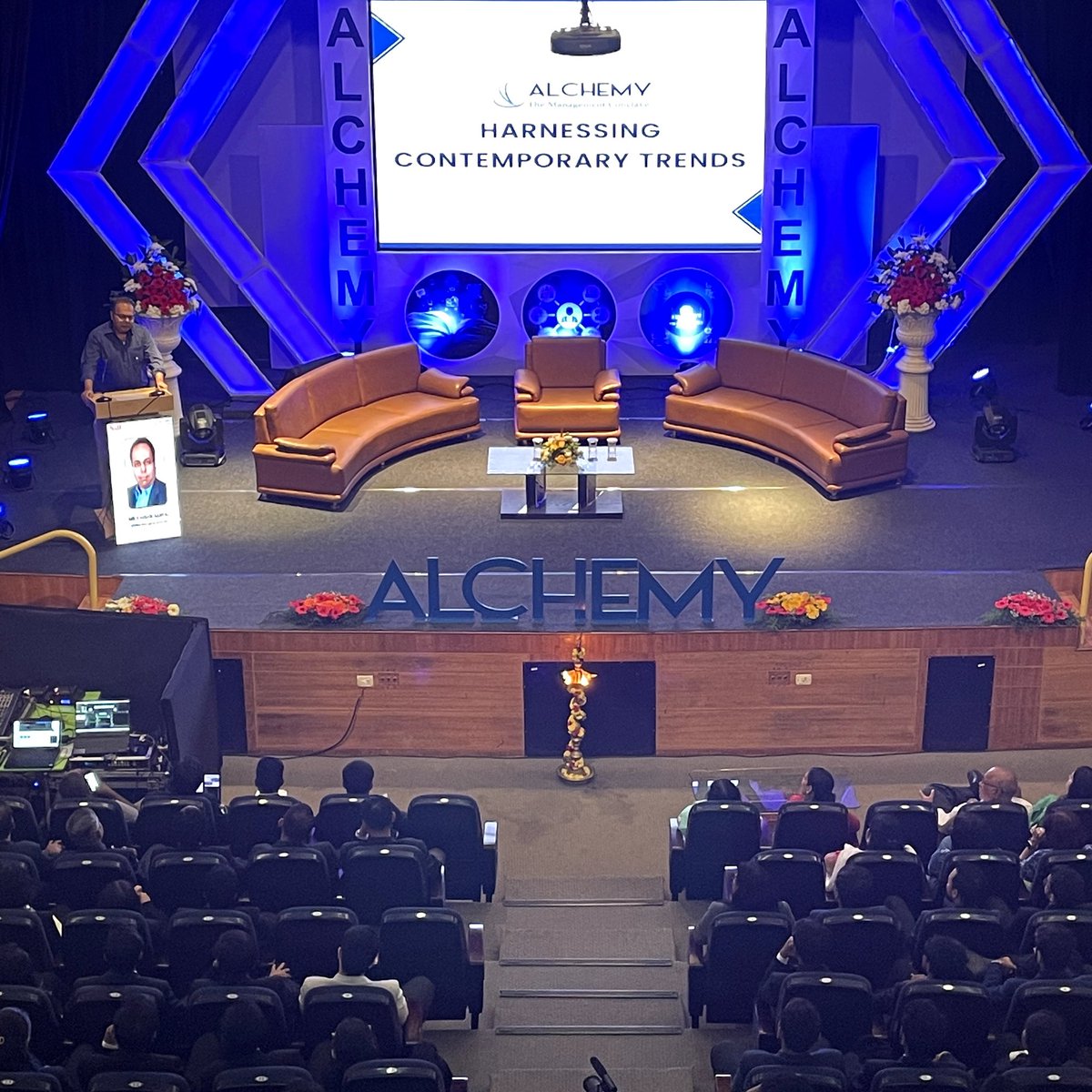 Jahanvi2812's tweet photo. First speak for The Day... 
#Alchemy22 #AlchemyAtSIBMB #SIBMBengaluru #LifeAtSIBMB https://t.co/TwuQU98oY1