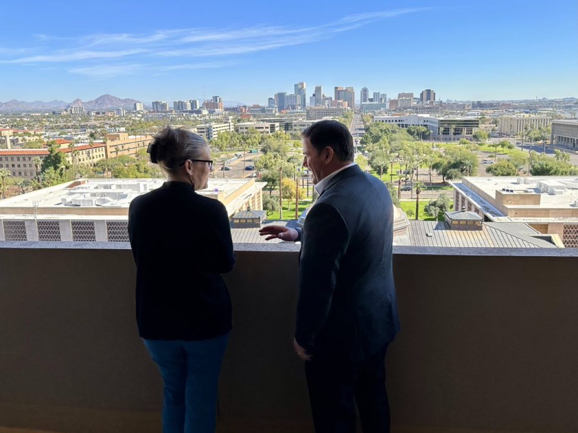 PastorDrew8's tweet photo. I truly have so much respect for @DougDucey ! Truly a top notch leader and someone who cares about Arizona! As a Democrat I haven’t agreed with all his policies but I’ve admired his character and willingness to help the less fortunate! And now he’s making a peaceful transition! https://t.co/HsCP95CarL
