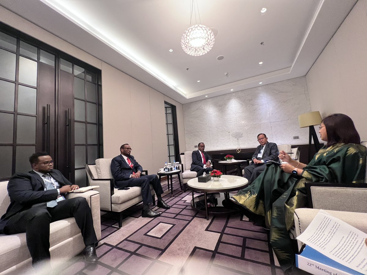 Dr. Rajkumar Ranjan Singh (@ranjanrajkuma11) on Twitter photo Happy to meet H.E. Ali Mohamed Omar, State Minister of Foreign Affairs of the Federal Republic of Somalia in Dhaka. Exchanged views on various matter on bilateral and multilateral engagement between 🇮🇳and 🇸🇴 <a href="/MEAIndia/">Randhir Jaiswal</a> Happy to meet H.E. Ali Mohamed Omar, State Minister of Foreign Affairs of the Federal Republic of Somalia in Dhaka. Exchanged views on various matter on bilateral and multilateral engagement between 🇮🇳and 🇸🇴 <a href="/MEAIndia/">Randhir Jaiswal</a>