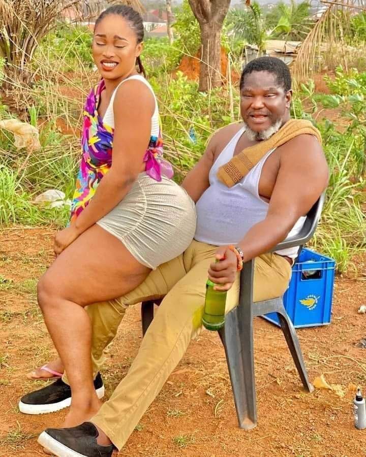 Africa_Civic's tweet photo. RETWEET wen you see it😂😂 https://t.co/oZaT2GS7UN