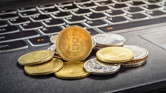 Radio2000_ZA's tweet photo. TheTakeOff|#Understandingcryptocurrency Last month the FSCA  announced that crypto assets are to be treated as financial products in SA to protect consumers and regulate the market. 
Maria Ditshane Bongwe, Crypto Currency Adviser elaborates 

Do you understand crypto currency? https://t.co/z5ZtFzk2YS
