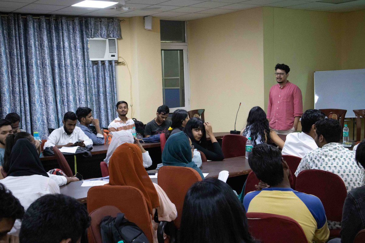 ccsindia's tweet photo. This month our #team and @SouthasiaSFL conducted introductory #sessions on Public Choice Economics and Institutions with the #students of the Faculty of Law, @jmiu_official.
Learn more about #publicpolicy from our upcoming #epolicy course here: https://t.co/NWuLxpWtdN https://t.co/cGArNQZKd5