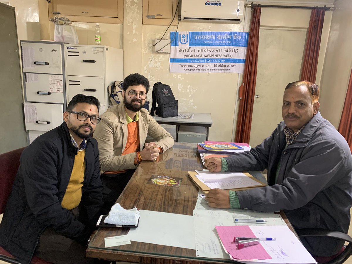 neerkhanabadosh's tweet photo. Visited bank branches and had discussions with bankers and practitioners to understand supply side challenges in Uttarakhnad #financialInclusion #bankinginHills #MicroSaveConsulting @basava_ias @MicroSave @REAPUttarakhand @NABARDOnline @RaviKantMS @DAY_NRLM https://t.co/fJyKlWTqb4