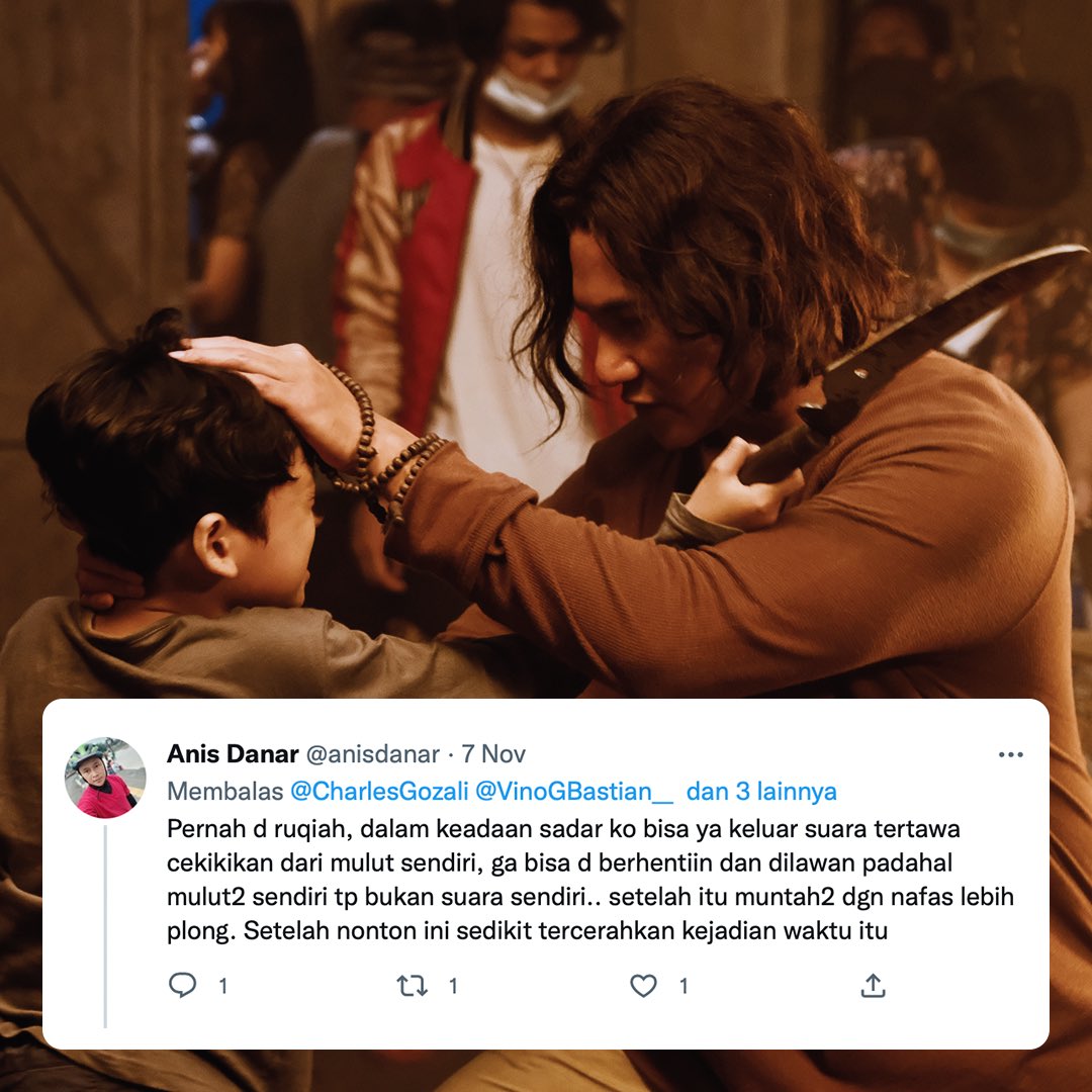 Alhamdulillah Masnya udah membaik setelah diruqyah. Teman-teman ada yang pengalaman diruqyah juga? 

Kalau pengen rasain ruqyah yang super tegang😳, yuk ke bioskop sekarang nonton Film Qodrat!

#Qodrat