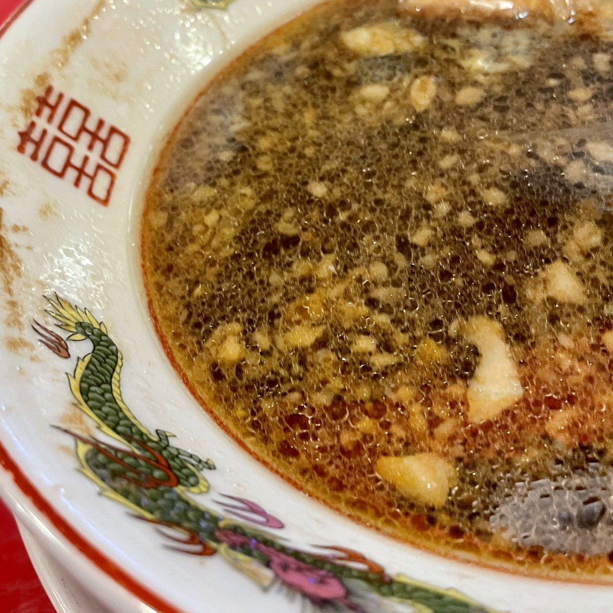 webproductlab's tweet photo. 「らーめん 孝一郎」に行ってきました(๑˃̵ᴗ˂̵)！

キリッとしたスープに神豚がゴロゴロ入っていて美味し〜
もちろん麺もガシガシしていて味もデフォルトで濃いめです✨

「GO！GO！カレー&amp;ラーメン200」まだまだ使えます🙌

#gogosapporo #札幌ラーメン https://t.co/JtfaFMxNwE