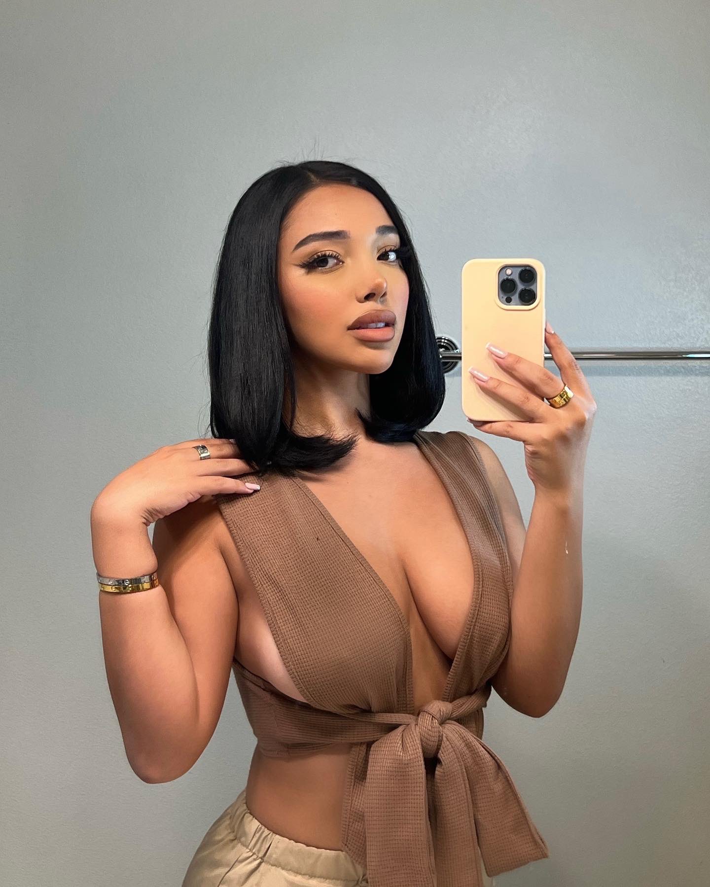 1 pic. Dreamgirl https://t.co/8B7f0XOA7u