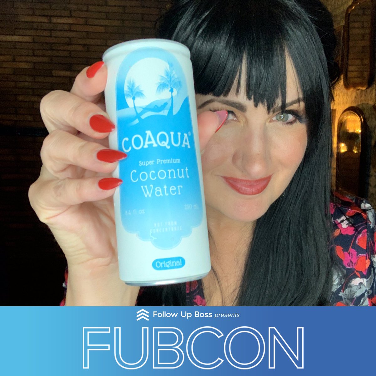 staceysoleil's tweet photo. Whatβs your favorite #coconutwater? ππ₯₯ @coaqua @cocoscoconutco @DrinkCoaqua #fubcon https://t.co/EiPphUlVn7