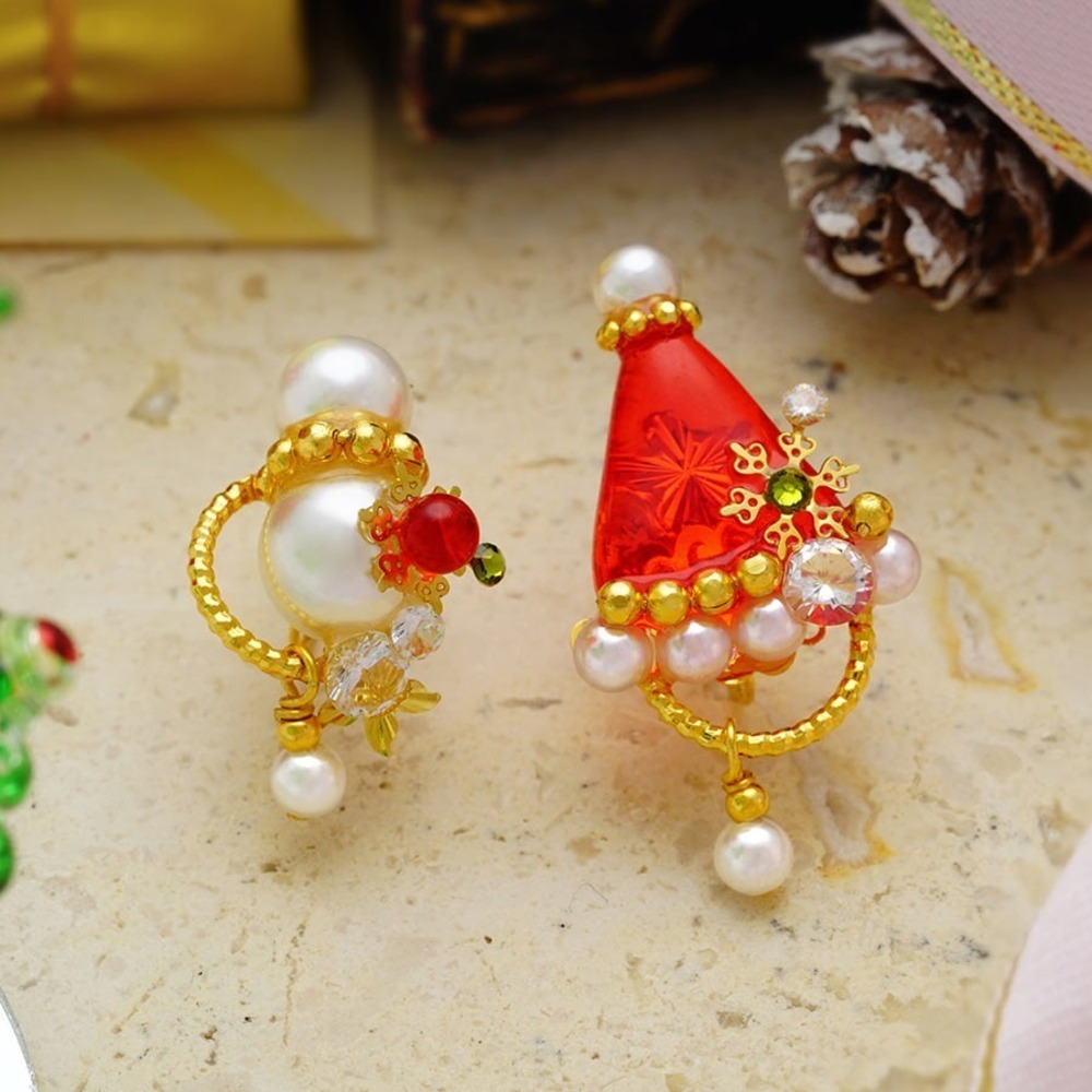 Fashion Press on Twitter: "京都発“ピアスのようなイヤリング”「ぴあり」サンタ&赤鼻のトナカイ着想のクリスマス