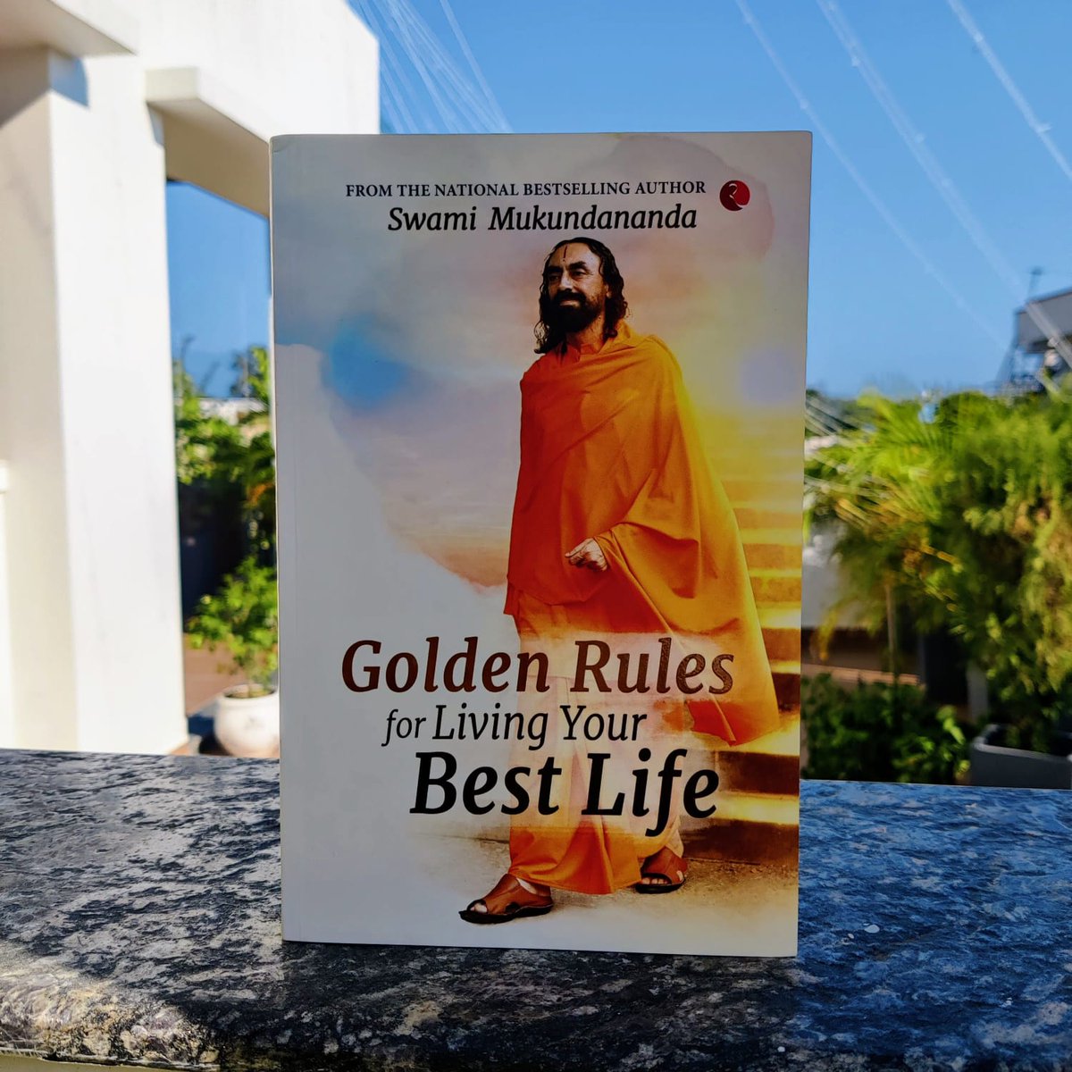 Rupa_Books's tweet photo. @Sw_Mukundananda's #GoldenRulesForLivingYourBestLife is a comprehensive handbook that integrates spirituality in our daily life subtly and in a positive manner.
#GoldenRules #LifesRules #BestLife #GoodLife #LivingYourBestLife
(1/2) https://t.co/T6JIY5vQEQ