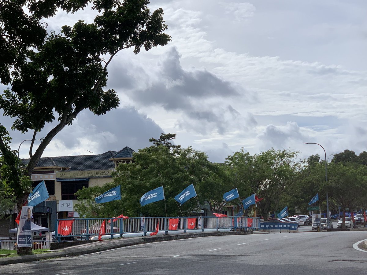bee_honeya's tweet photo. Travelling cost to Sabah did not stop me from getting the GE15 vibes by visiting the voting place myself
@JRN500 
#DigitalJournalism
#UrJourn
#GE15 https://t.co/iI19f9L60q