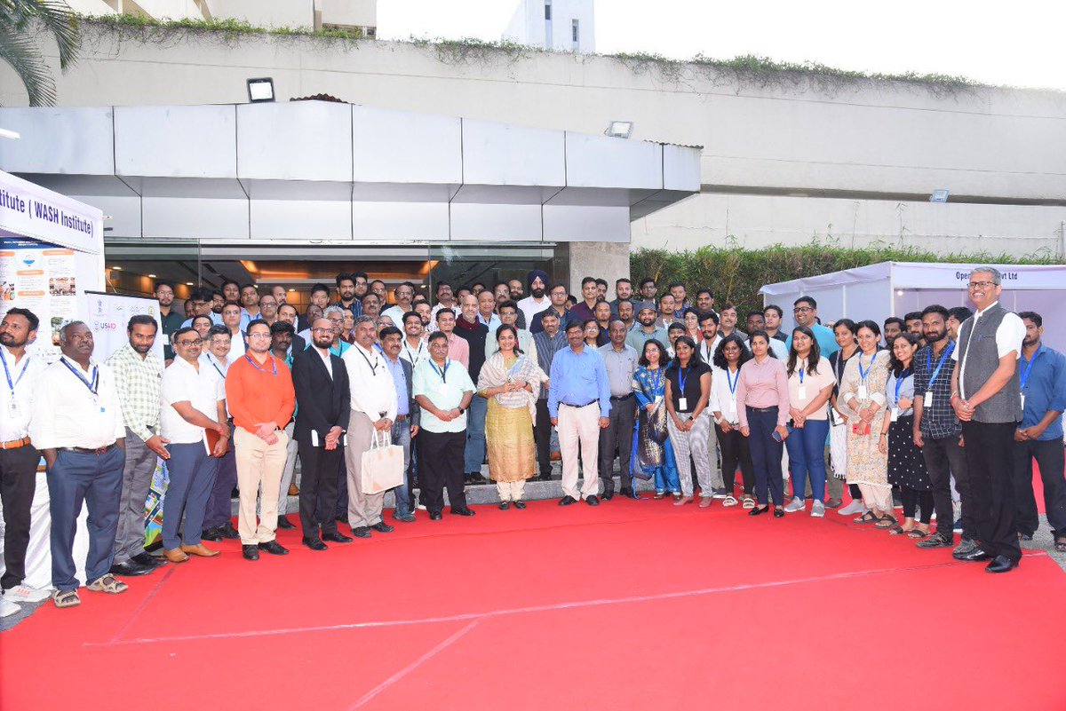 wash_institute's tweet photo. @wash_institute with guidance of @MoHUA_India &amp; support of @governmentofkar, @BMGFIndia &amp; @usaid_india organized a National Workshop on #UsedWaterManagement for Senior Govt. officials in Bengaluru from 16-18 Nov. 131 officials from 24 states &amp; 2 UTs participated!
@SwachhBharatGov https://t.co/KNuO3VZYQt